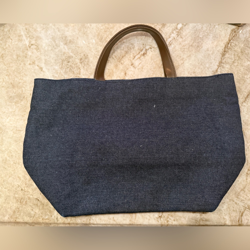 Neiman Marcus embroidered tote. Like new. - Picture 8 of 8